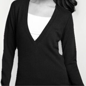 Magaschoni Black 100% Cashmere Deep V-Neck Sweater